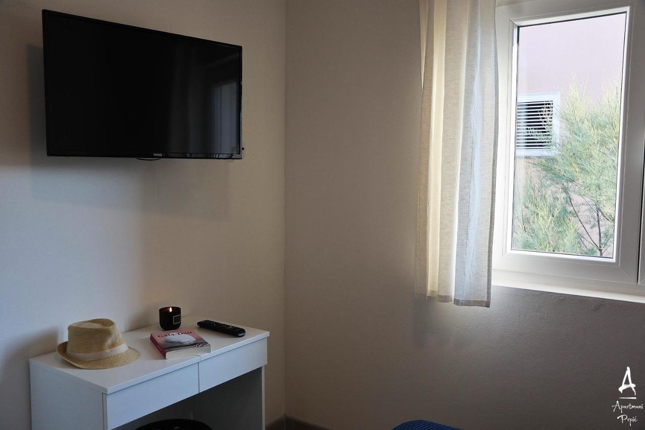 Apartmani Prpic Ražanac Exterior foto