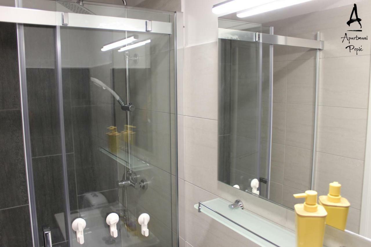Apartmani Prpic Ražanac Exterior foto